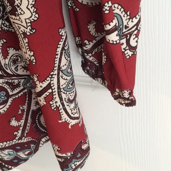 Charlotte Russe Romper. Small - Picture 3 of 5